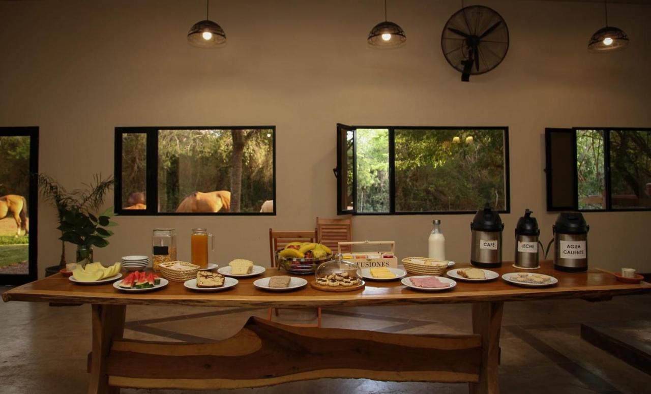 Hosteria Jasy Colonia Carlos Pellegrini  Kültér fotó
